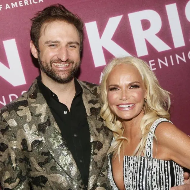 Kristin Chenoweth Height, Age, Weight, Net Worth, Career And More