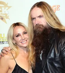 Zakk Wylde's Wife, Height, Weight, Net Worth, Age, Career And Full Bio